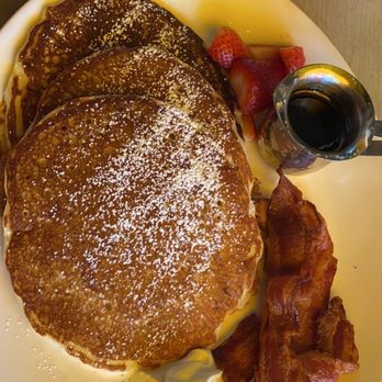 Murphy's - Buttermilk Pancakes - American Near Me - Atlanta, Georgia