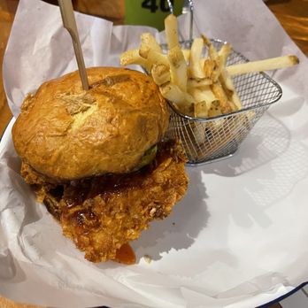 Molly Jack’s - Chicken sandwich - incredible! - Burgers Near Me - Breckenridge , Colorado Molly Jack’s - Chicken sandwich - incredible! - Burgers Near Me - Breckenridge , Colorado