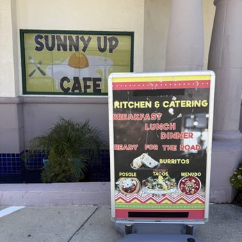 Sunny Up Cafe - Outside - Breakfast & Brunch Near Me - Foothill Ranch, California
