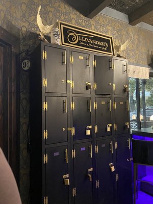 Hoot & Annie by null