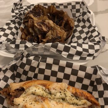 Muzzi's Madhouse - Meatball sub and balsamic chips - Food Trucks Near Me - Jacksonville, Florida Muzzi's Madhouse - Meatball sub and balsamic chips - Food Trucks Near Me - Jacksonville, Florida