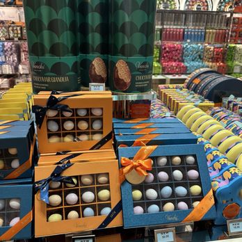 Venchi - Chocolatiers & Shops Near Me - Costa Mesa, California Venchi - Chocolatiers & Shops Near Me - Costa Mesa, California