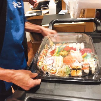 Oyaji Sushi - Japanese Near Me - Richmond Hill, Ontario