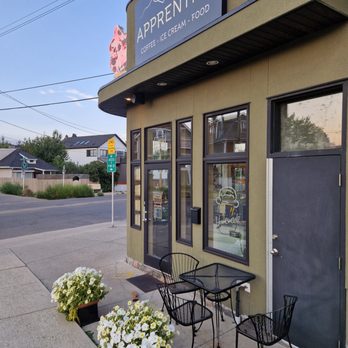 Apprentice Cafe - the outside of the restaurant - Coffee & Tea Near Me - Calgary, Alberta