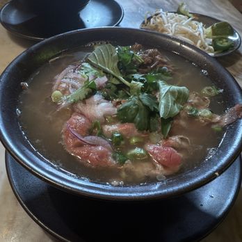 Ginger and Lemongrass - Vietnamese Near Me - New York, New York