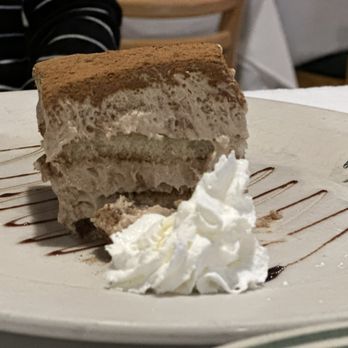 Donato'S Restaurant And Pizza - Tiramisu - Pizza Near Me - Woodside, New York