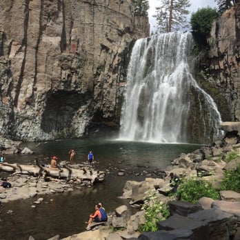 Rainbow Falls - Freezing but jumping in - Hiking Near Me Rainbow Falls - Freezing but jumping in - Hiking Near Me