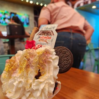 Spiked Rich Nitrogen Ice Cream - Nutella with a butt shot lol - Ice Cream & Frozen Yogurt Near Me - Doral, Florida Spiked Rich Nitrogen Ice Cream - Nutella with a butt shot lol - Ice Cream & Frozen Yogurt Near Me - Doral, Florida