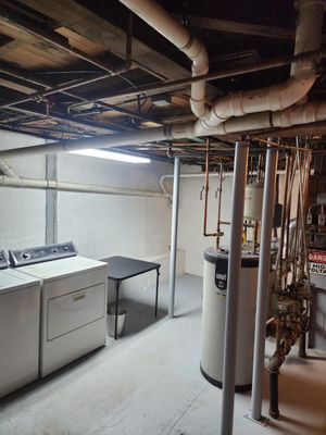 General Solutions 401 Logo