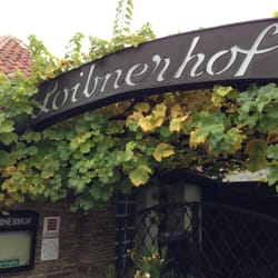 Knoll Loibnerhof - Eingang Gastgarten