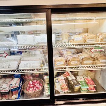 Lincoln General Store - 8/26 scratch made sammies daily - Bakeries Near Me - Lincoln, Vermont