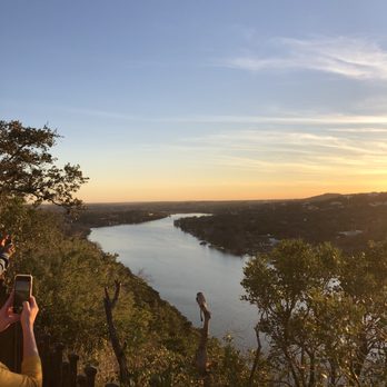 Mount Bonnell - Hiking Near Me - Austin, Texas Mount Bonnell - Hiking Near Me - Austin, Texas