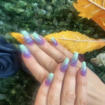Glitter And Gloss Nail Spa - Nail Salons Near Me - Las Vegas, Nevada