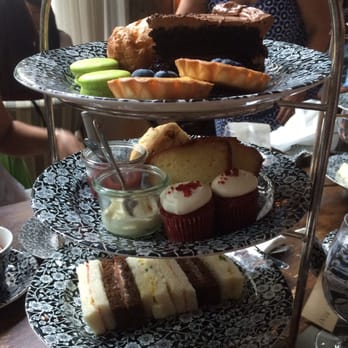 The Allis - Afternoon tea spread - Lounges Near Me - Chicago, Illinois