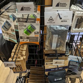 MEC Ottawa - Travel accessories - Outdoor Gear Near Me - Ottawa, Ontario