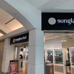 Sunglass Hut