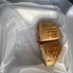 Vinny's Italian Market & Catering