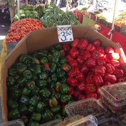 Reddacliff Place - Market day