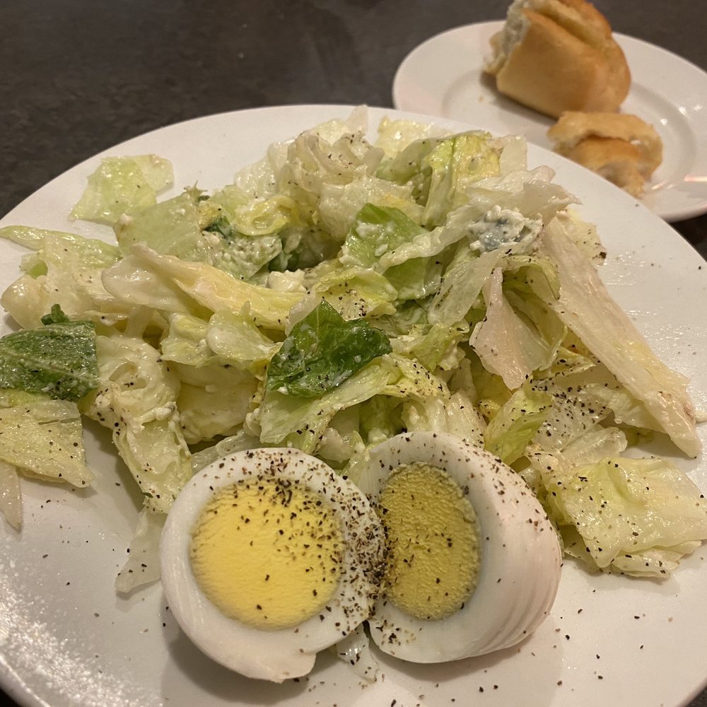 Davidson's - Spinning Bowl salad - New American Near Me - Canfield, Ohio