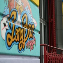 Long Bar - Frente