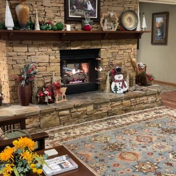 The Inn on the River - Fireplace - Hotels Near Me - Pigeon Forge, Tennessee The Inn on the River - Fireplace - Hotels Near Me - Pigeon Forge, Tennessee