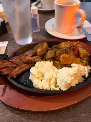 Skil-Lit Cafe by null