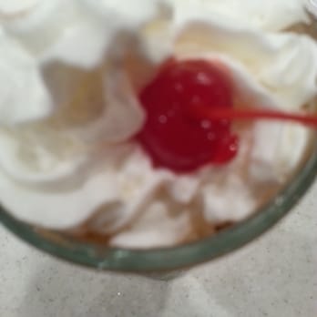 Mitchell's Restaurant - Peanut butter cup sundae - American Near Me - Valley Stream, New York Mitchell's Restaurant - Peanut butter cup sundae - American Near Me - Valley Stream, New York