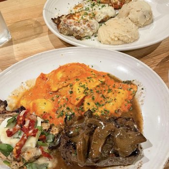 Carrabba's Italian Grill - Italian Near Me - St. Augustine, Florida