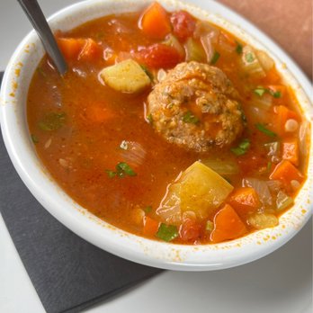 Giardino - Best soup I ever had thus far - Italian Near Me - Chattanooga, Tennessee