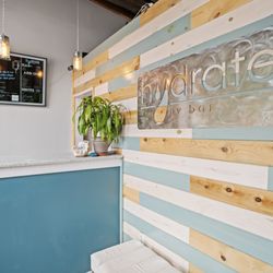 Hydrate IV Bar