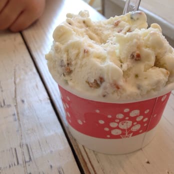 Dolce Neve - Honey pistachio - Gelato Near Me - Austin, Texas Dolce Neve - Honey pistachio - Gelato Near Me - Austin, Texas