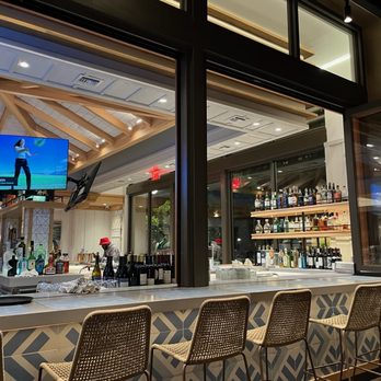 Pacific Catch - Easy bar access from the patio - Sushi Bars Near Me - Santa Clara, California Pacific Catch - Easy bar access from the patio - Sushi Bars Near Me - Santa Clara, California