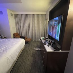King suite