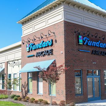 Fundaes Arcade - the front of the building - Ice Cream & Frozen Yogurt Near Me - Chesterfield, New Jersey