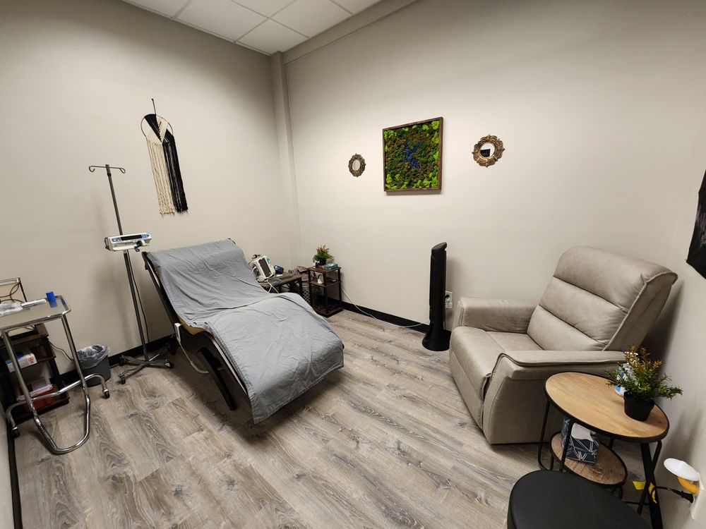 RISING HEALTH SOLUTIONS Updated July 2024 700 N Estrella Pkwy