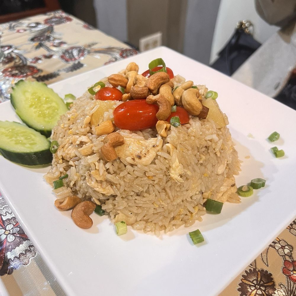 Tasty Thai - FR4. Pineapple Fried Rice - Thai Near Me - New York, New York
