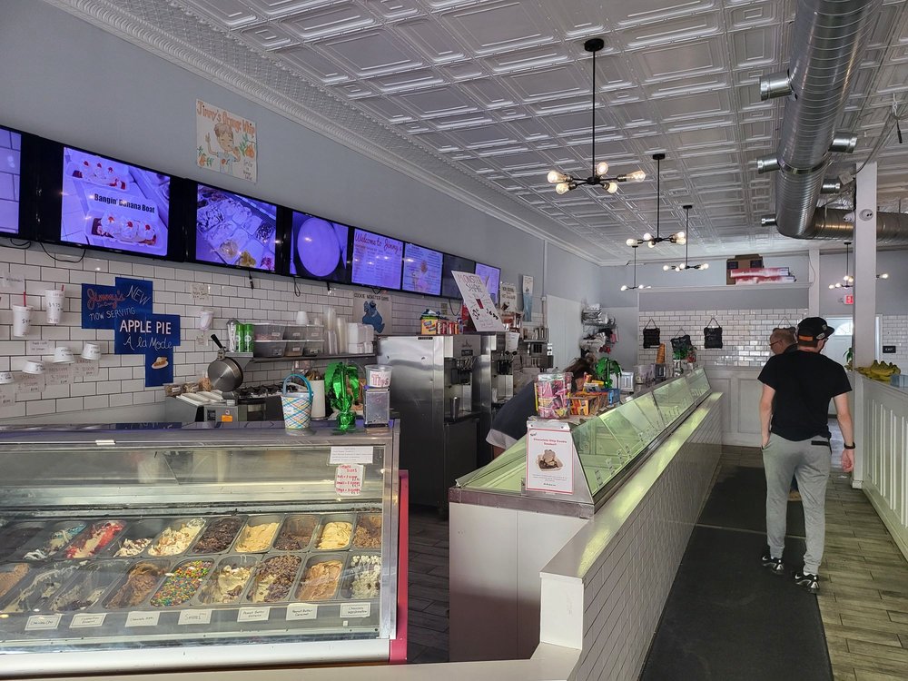 JIMMY’S ICE CREAM OF EAST STROUDSBURG Updated October 2024 15