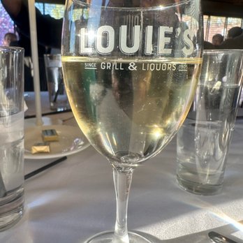 Louie's - Seafood Near Me - Port Washington, New York Louie's - Seafood Near Me - Port Washington, New York