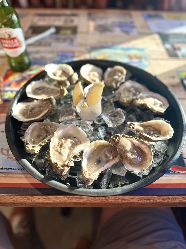Capt's Table