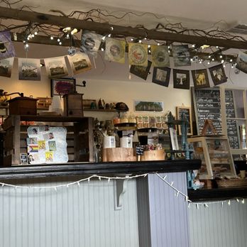 Driftwood Coffee - Coffee bar, full of knickknacks - Coffee & Tea Near Me - Portland, Oregon