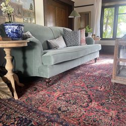 Antique Sarouk rug 10x13