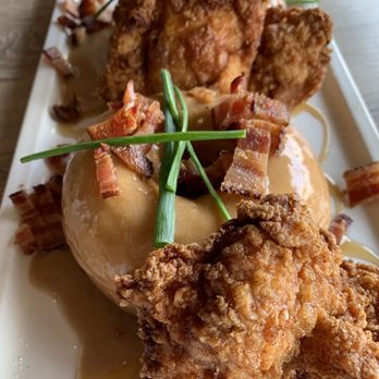 Great Maple - Fried Chicken & Doughnuts - New American Near Me - Newport Beach, California Great Maple - Fried Chicken & Doughnuts - New American Near Me - Newport Beach, California