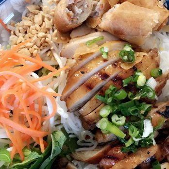 Le Paradis - Vietnamese Near Me - Hayward, California Le Paradis - Vietnamese Near Me - Hayward, California