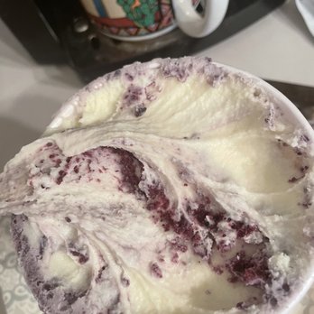 The Screamery HandCrafted Ice Cream - Blueberry cheesecake - Ice Cream & Frozen Yogurt Near Me - Tucson, Arizona The Screamery HandCrafted Ice Cream - Blueberry cheesecake - Ice Cream & Frozen Yogurt Near Me - Tucson, Arizona