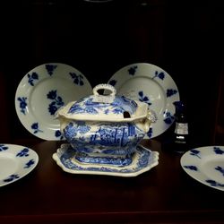 Leonardtown Maryland Antique Center