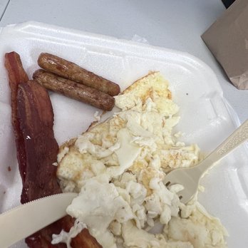Robert's Restaurant - Look at my presentation, this is a pick up order - Breakfast & Brunch Near Me - Dania, Florida Robert's Restaurant - Look at my presentation, this is a pick up order - Breakfast & Brunch Near Me - Dania, Florida