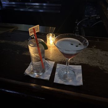 10th & Willow Bar & Grill - Espresso martini - American Near Me - Hoboken, New Jersey