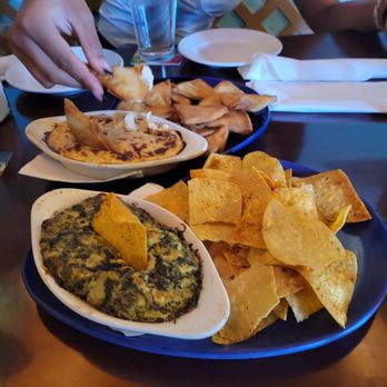Barefoot Bernie's Tropical Grill & Bar - American Near Me - Kitty Hawk, North Carolina Barefoot Bernie's Tropical Grill & Bar - American Near Me - Kitty Hawk, North Carolina