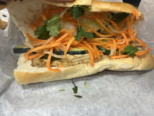 Nom Nom Bánh Mì by null
