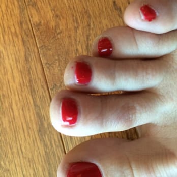 Vinni's Salon and Spa - This foot also shows the bad polish job with polish on the skin. - Hair Salons Near Me - Westmont, Illinois Vinni's Salon and Spa - This foot also shows the bad polish job with polish on the skin. - Hair Salons Near Me - Westmont, Illinois